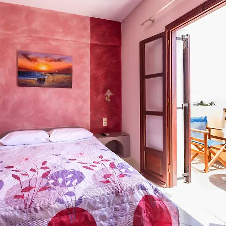 Mandilaria Konukevi 4*