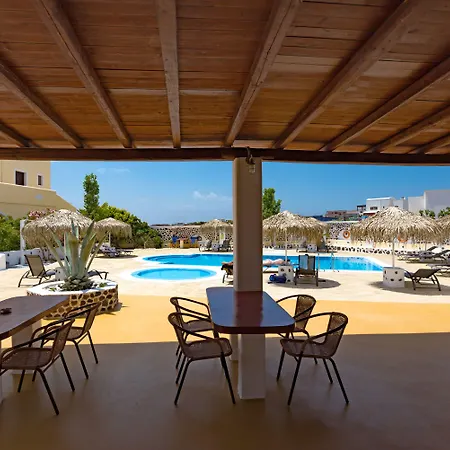 Mandilaria Konukevi Perivolos (Santorini)