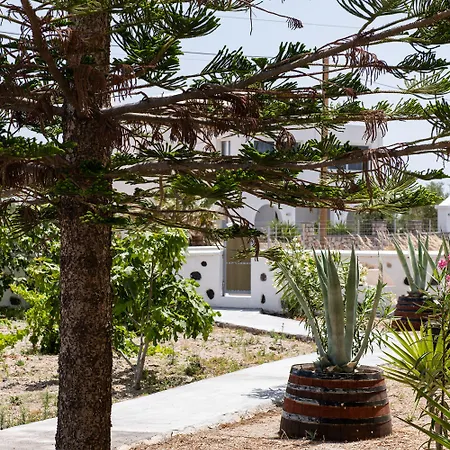 Mandilaria Гостевой дом Периволос