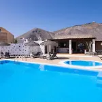 Mandilaria 4*