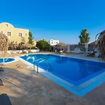 Mandilaria 4*
