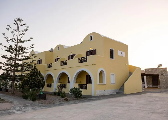 Mandilaria Gasthuis Perivolos (Santorini)