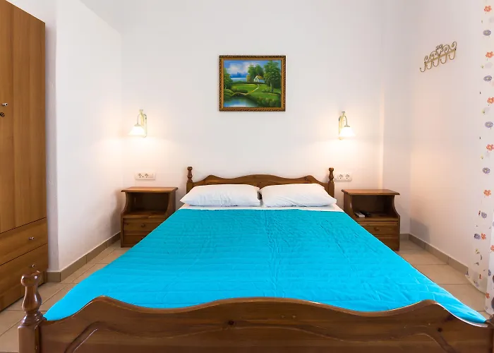 Mandilaria Gasthuis 4*