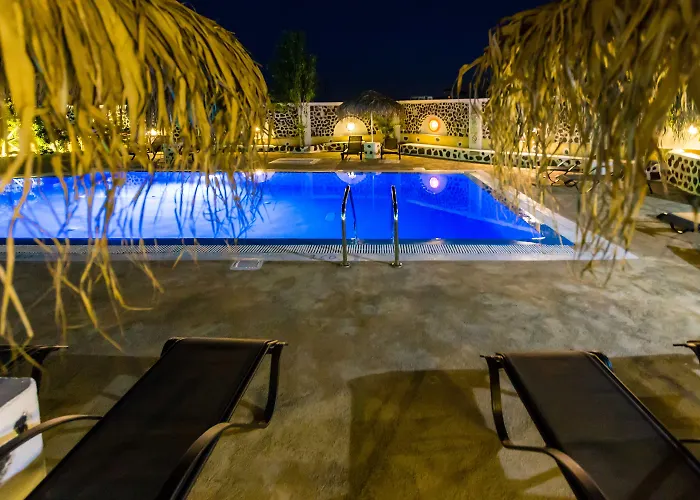 Gasthuis Mandilaria Perivolos (Santorini)