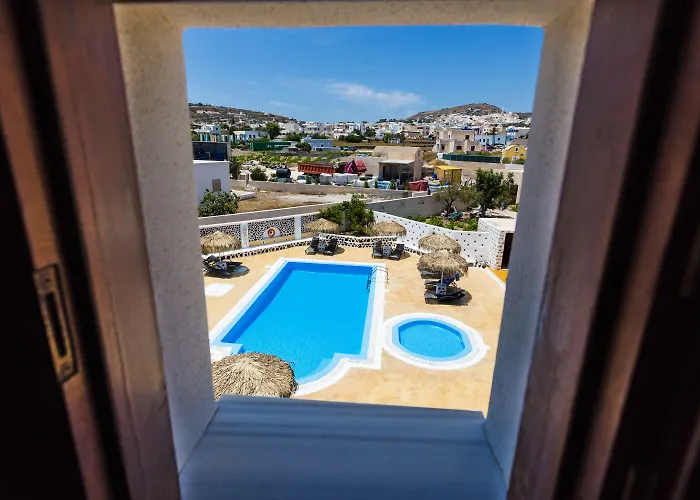 Mandilaria Perivolos (Santorini)