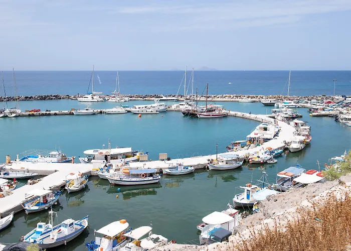 Mandilaria Perivolos (Santorini)