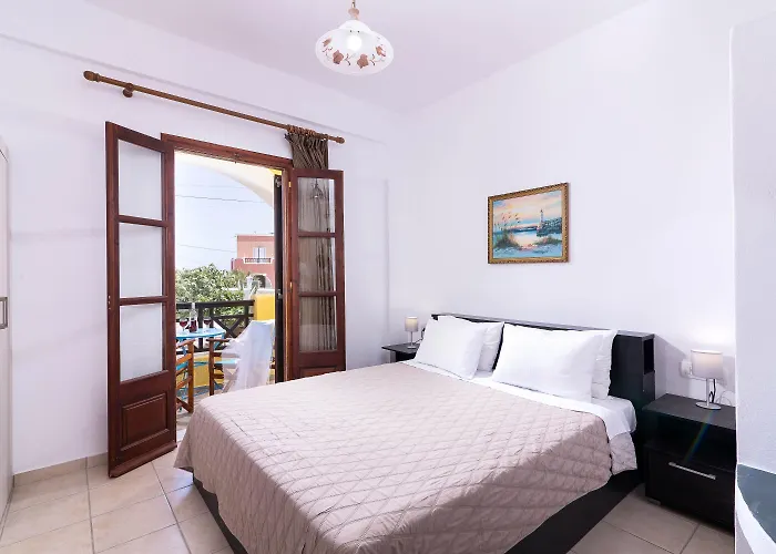 Mandilaria Perivolos (Santorini)