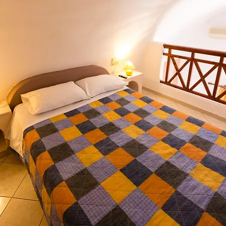 Pensionat Mandilaria 4*